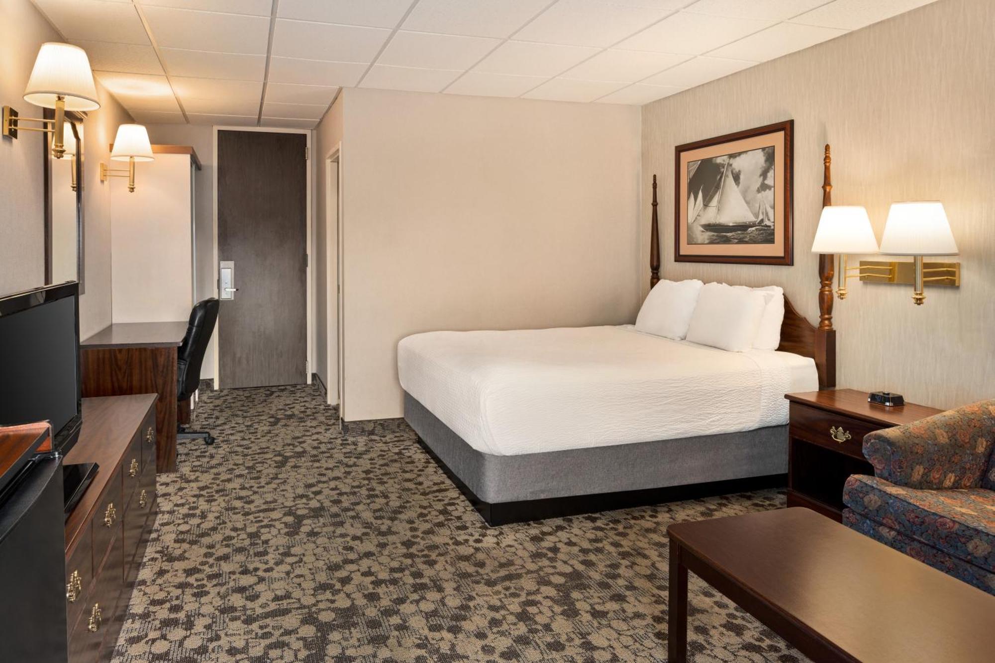 Ramada Plaza By Wyndham Portland Hotel Exterior foto